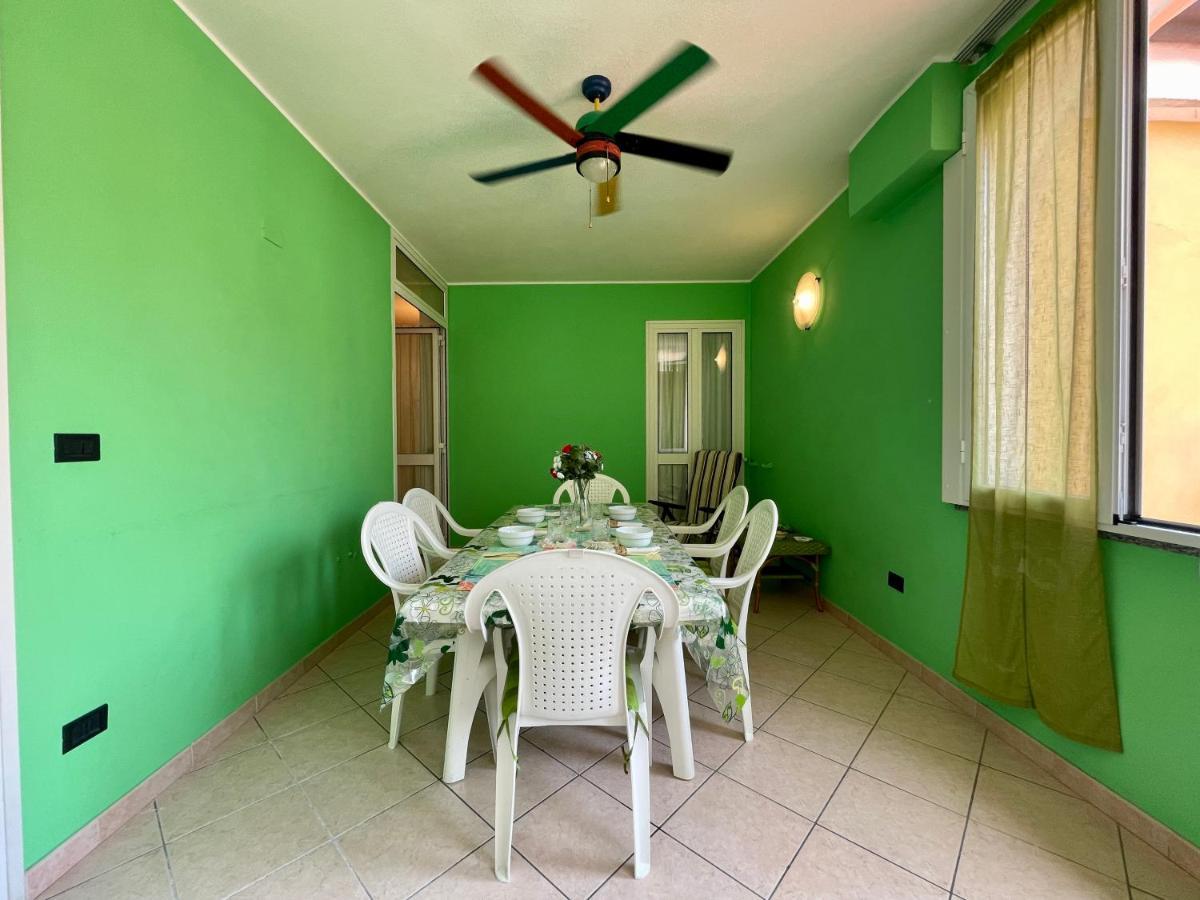 Ferienwohnung 20 Metri Dal Mare Il Fascino Del Centro Storico. Loano Exterior foto