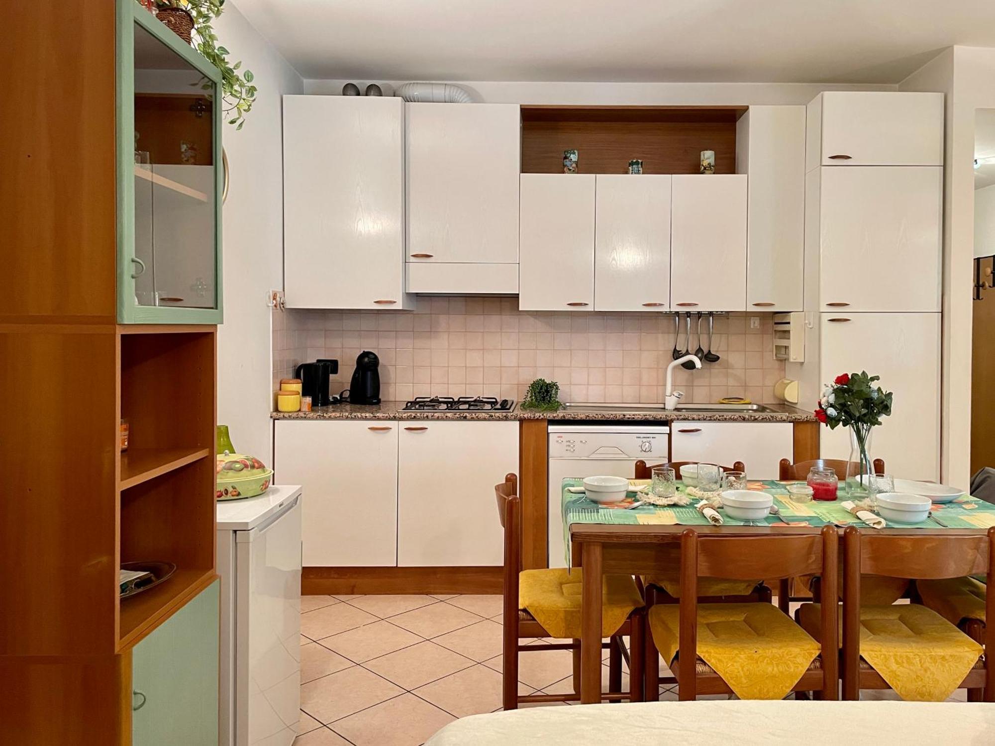 Ferienwohnung 20 Metri Dal Mare Il Fascino Del Centro Storico. Loano Exterior foto
